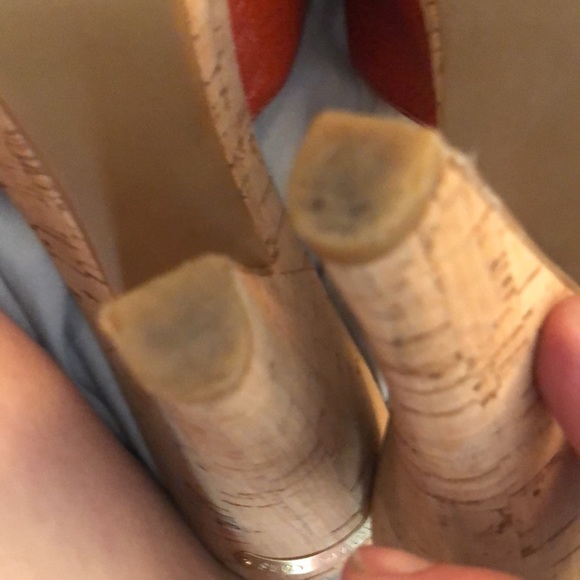 Micheal Kors  size 10 orange leather heels with gold details platform toe - Picture 7 of 9